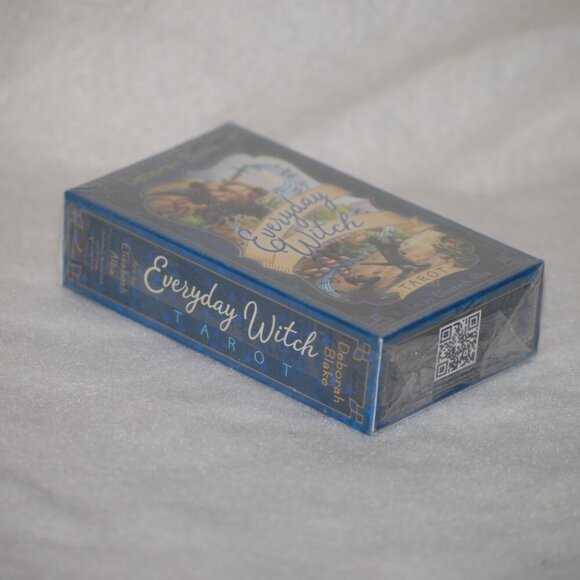 Everyday Witch Tarot 78 Card & Guidebook Based on Rider Waite by Deborah Blake - Picture 4 of 4